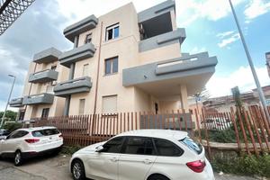 Monserrato, Ultimo piano 90 mq con posto auto