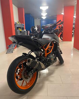 KTM Duke 390