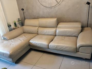 Divano in pelle