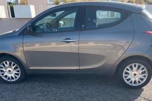 Lancia ypsilon 1,3 multijet diesel