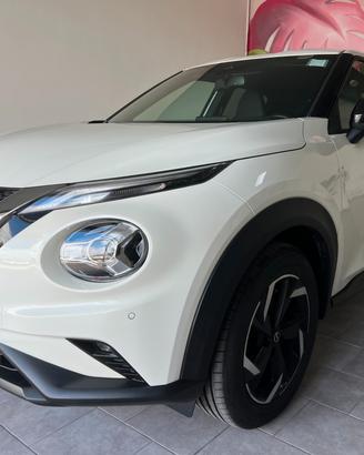 Nissan Juke 1.0 DIG-T 114 CV DCT N-Connecta
