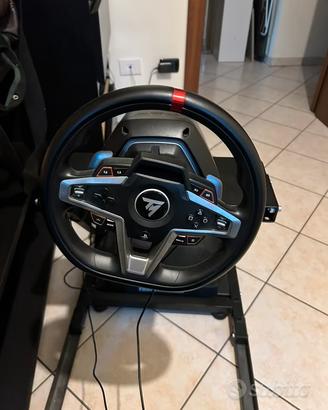 Volante e pedali thrustmaster
