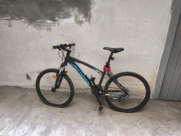  Bicicletta mountain bike B'Twin 26" 