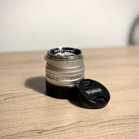 Voigtlander Nokton - Leica M