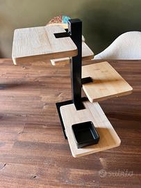 Étagère da tavolo in legno e metallo nero