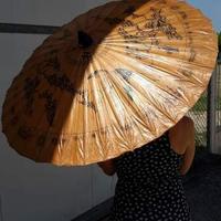 Ombrello in carta di riso orientale