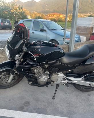 Honda hornet 2004