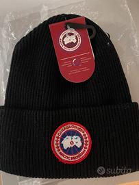 cappelino canada goose nero