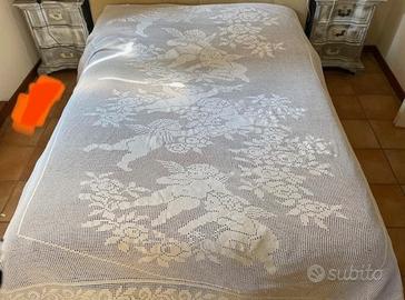 Copriletto uncinetto Angeli