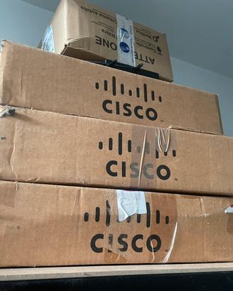 Lotto 19 router Cisco 888 - 878 - 2811 - 2610 - 19
