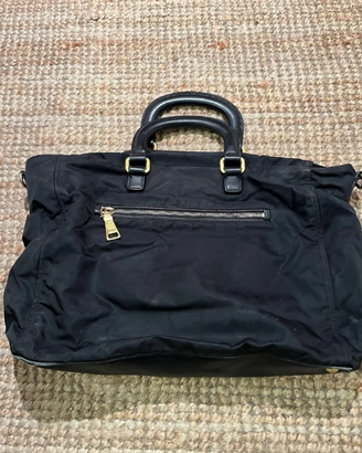 Borsa Prada Nero in Nylon e Pelle