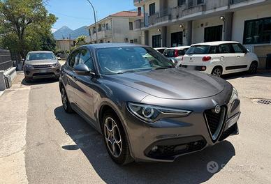 Alfa Romeo Stelvio 2.2 Turbodiesel 150 CV AT8 Supe