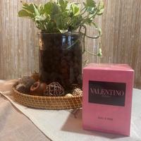 Profumo da donna Valentino born in Roma