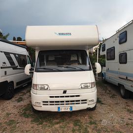 Camper mansardato