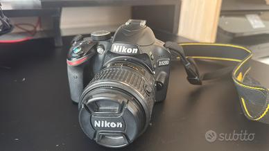Nikon D3200 + nikon AF-S DX nikkor 18-55mm
