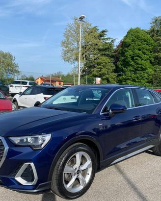 AUDI Q3 SPB 35 TDI S tronic Business S LINE