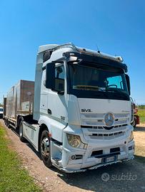 Mercedes actros 1845