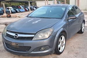 Ricambi Opel Astra H GTC 1.7 cdti 3 porte
