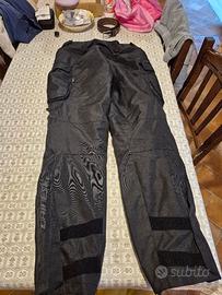 pantaloni moto