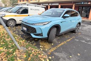Mg hs luxury aut