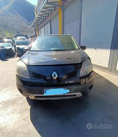 RICAMBI USATI AUTO RENAULT Koleos 1Â° Serie M9R 85