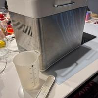 Macchina del pane Kenwood 1kg completa e funziona