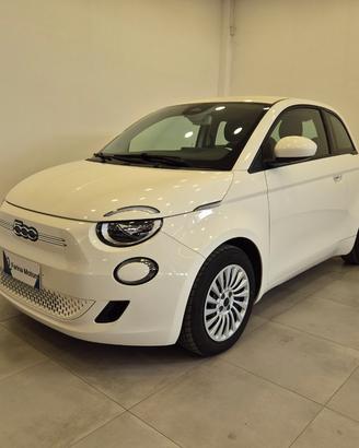 Fiat 500e 42 kWh Action Plus IN PROMO - NEOPATENTA