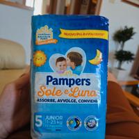 105 pannolini Pampers "sole e luna" taglia 5