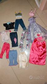 Lotto vestiti barbie 