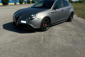 Alfa Romeo Quadrifoglio Launch Edition n.284
