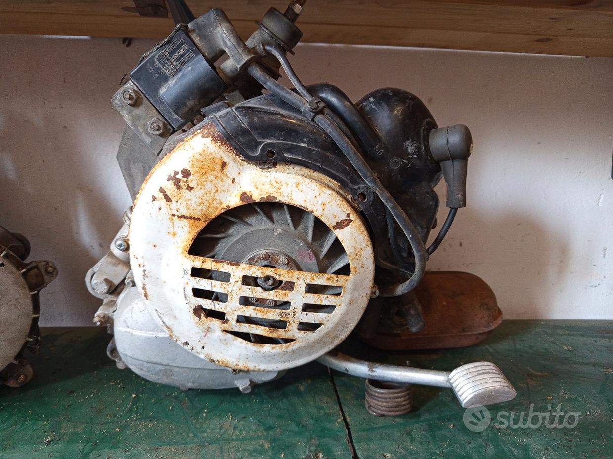 Motore V5x2m Carter Vespa 50 Special V5a4m Vespa 50 Special Marce