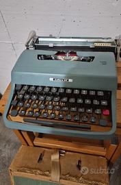 Macchina da Scrivere Olivetti Lettera 32  Scatola