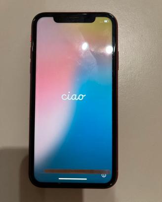 Iphone XR rosso con display difettoso