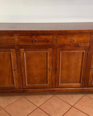 Credenza classica in legno massello con 4 ante
