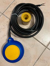 Interruttore a galleggiante