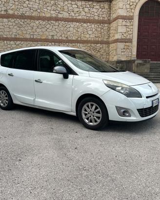 Renault Scenic 7 posti