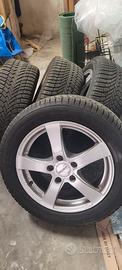 Pneumatici Gomme 4 stagioni 205/55 R16 + cerchi