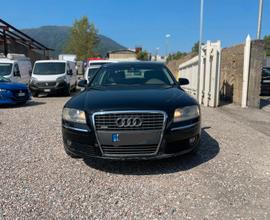 Audi A8 3.0 V6 TDI QUATTRO