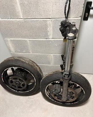 Cerchi Ruote Dischi Corona Kawasaki ER6N ER6F 09