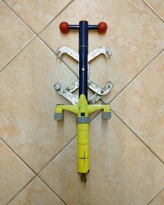 Antifurto meccanico

bloccapedali BullockExcellenc