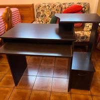 Scrivania Porta Pc