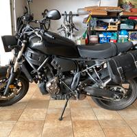 YAMAHA XSR 700