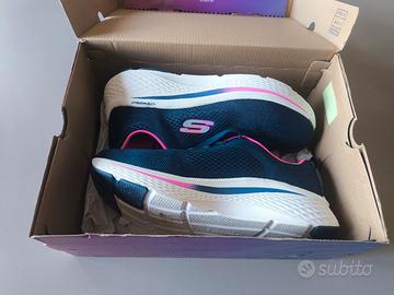 Scarpe skechers donna tg40 nuove
