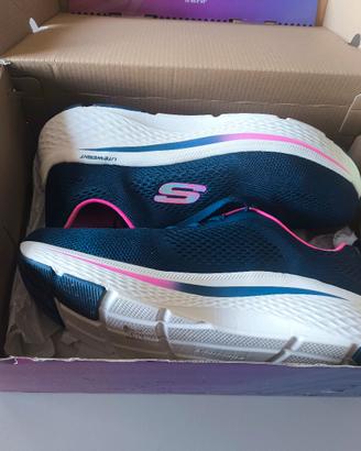 Scarpe skechers donna tg40 nuove