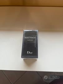 Profumo Suvage Dior