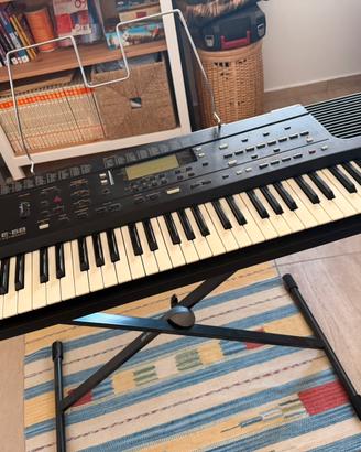 Roland e-68