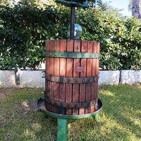 Torchio per il vino originale
