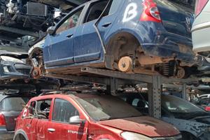 ricambi usati dacia Sandero 