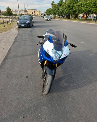 Suzuki Gsxr 1000 k4