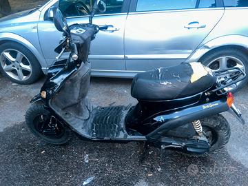 Scooter italjet 50cc a 400